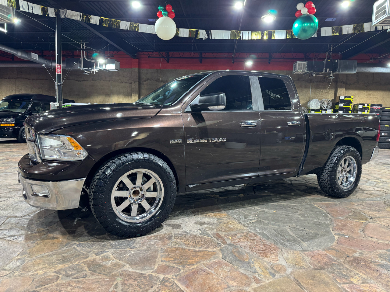 RAM 1500 2WD Quad Cab 140.5" Big Horn 2011