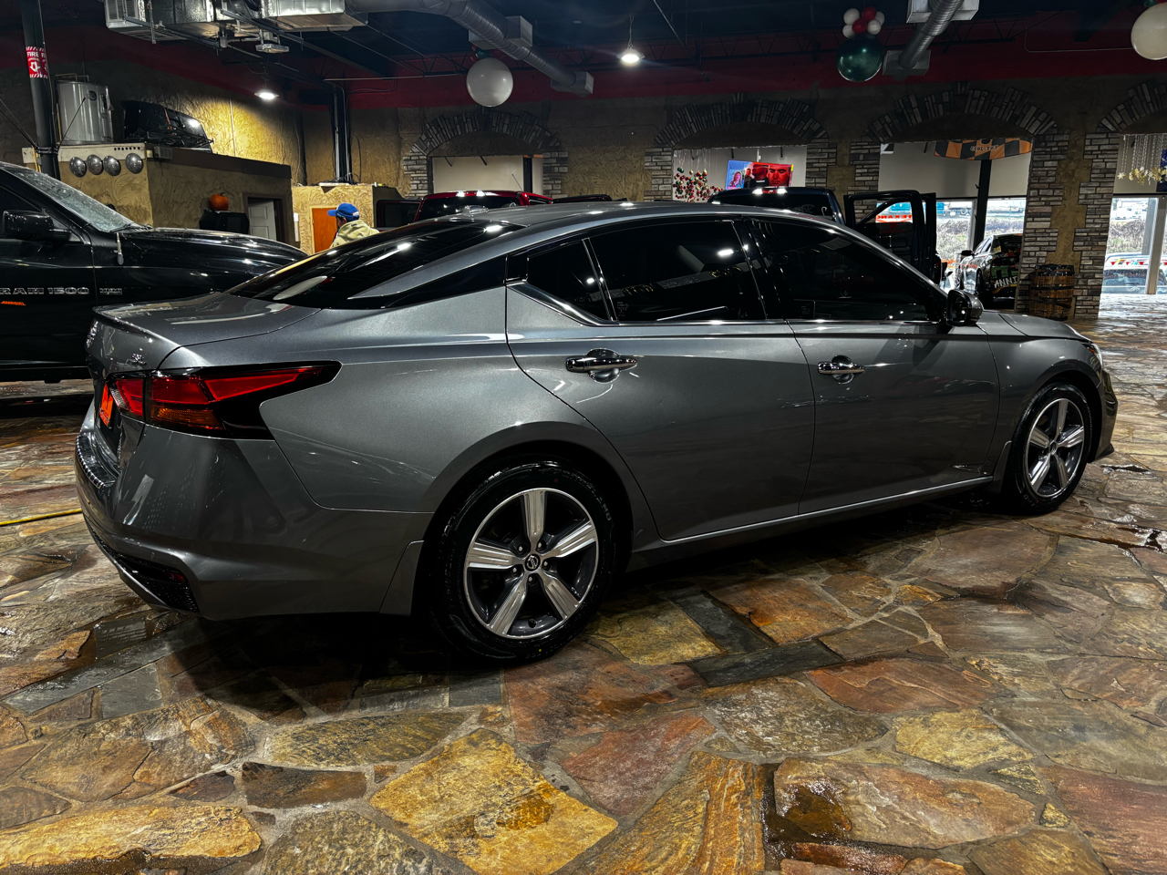 Nissan Altima 2.5 SL Sedan 2020