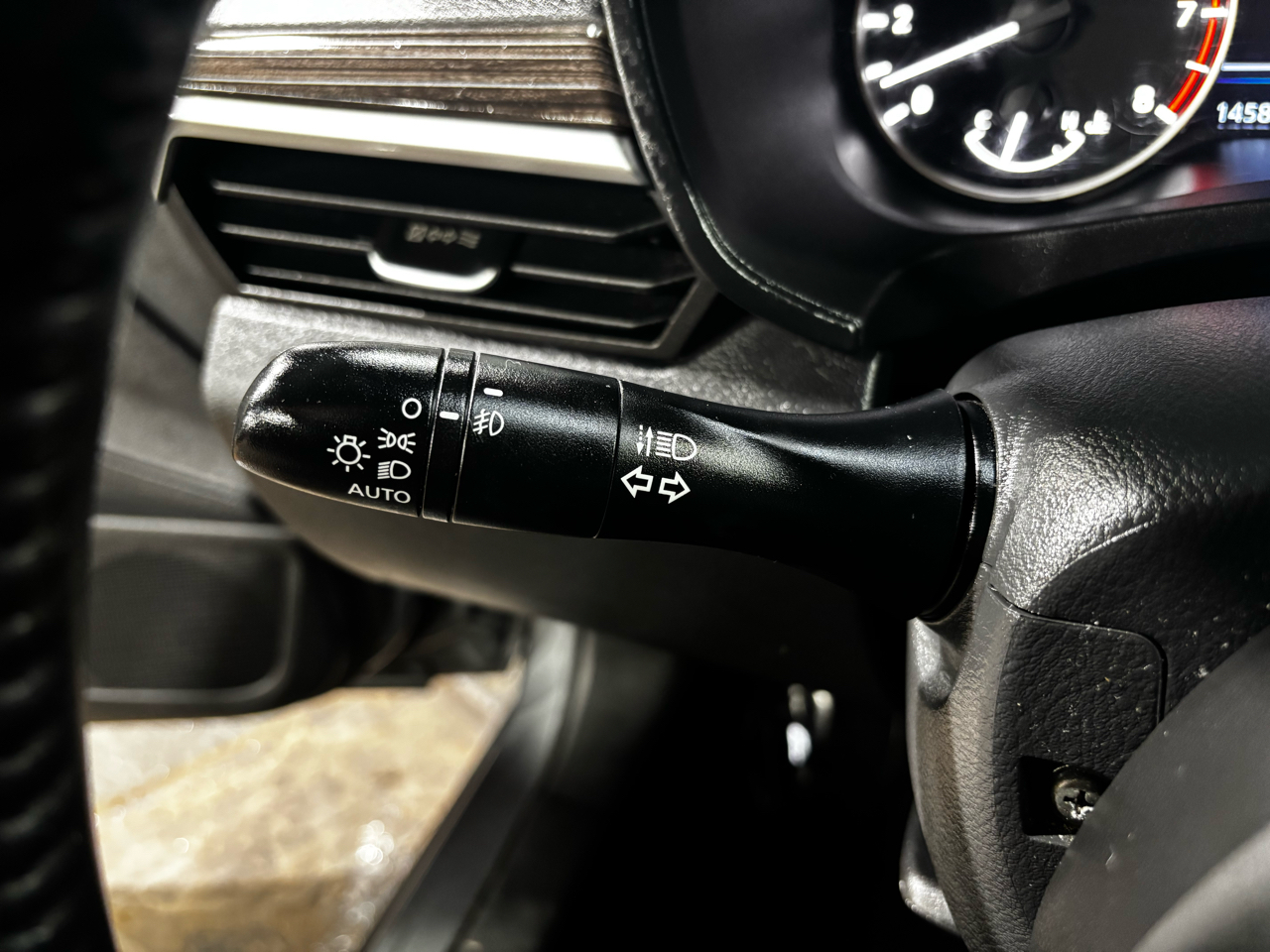 Nissan Altima 2.5 SL Sedan 2020