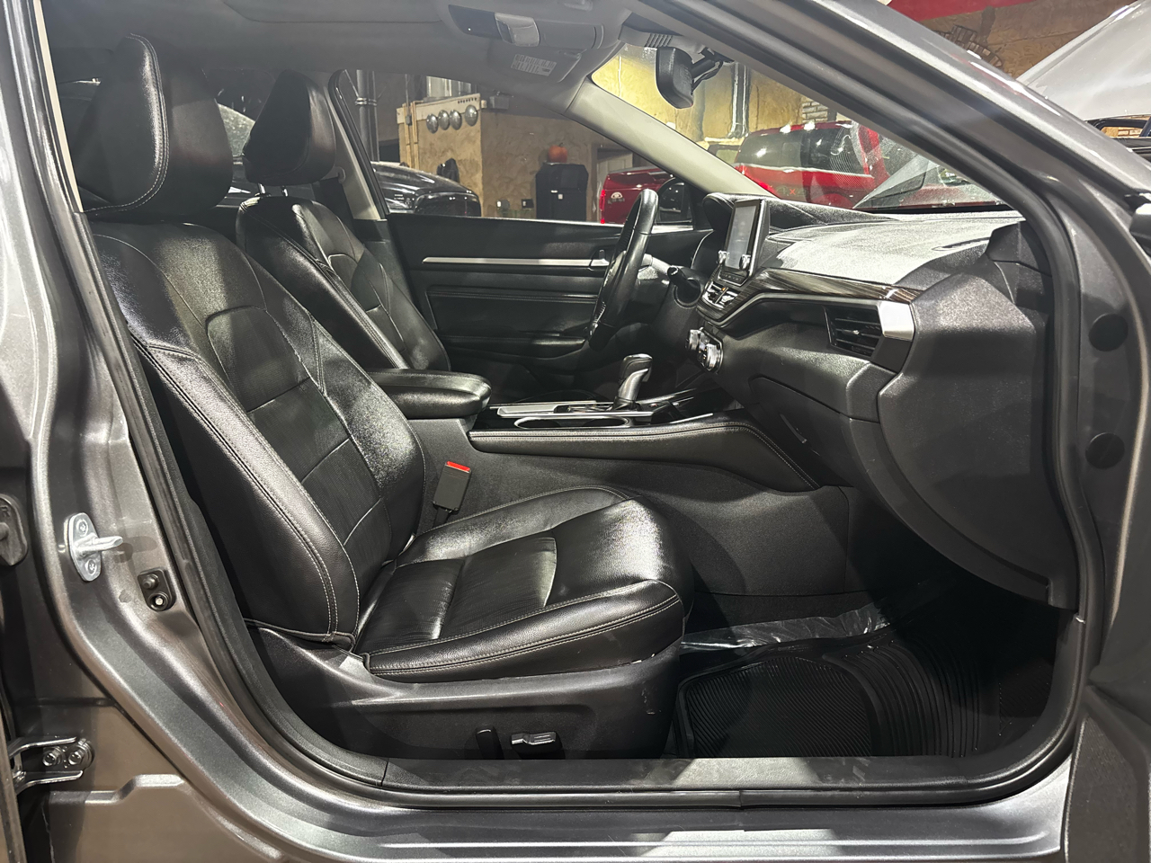 Nissan Altima 2.5 SL Sedan 2020