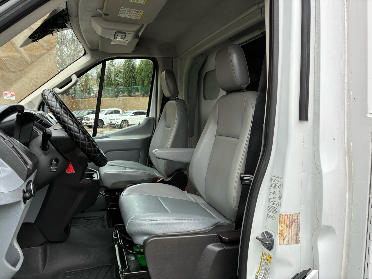 Ford Transit Cutaway T-250 138" 9000 GVWR SRW 2016