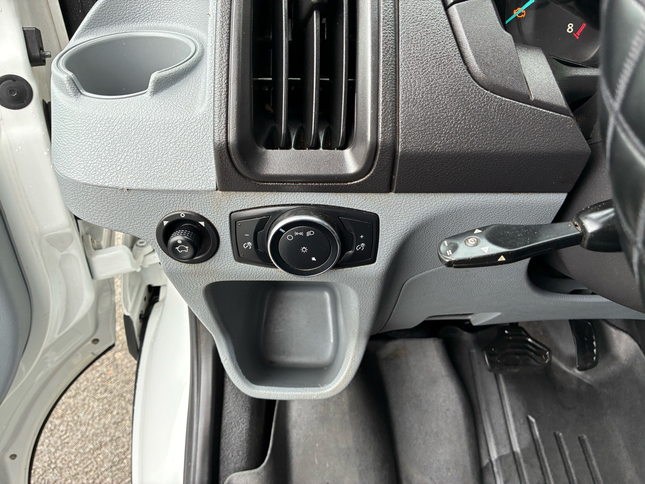 Ford Transit Cutaway T-250 138" 9000 GVWR SRW 2016