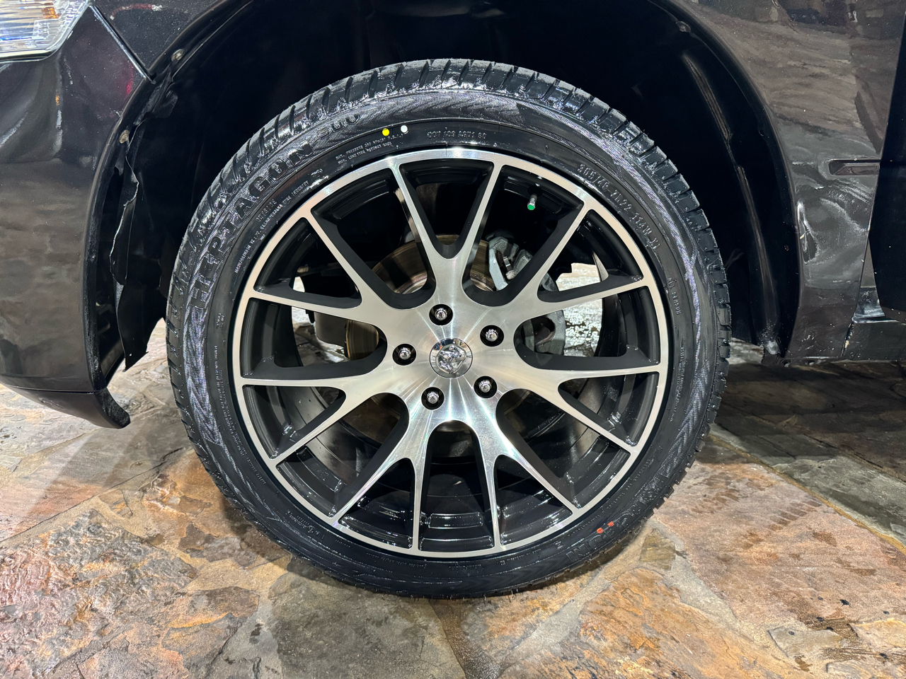 RAM 1500 2WD Reg Cab 120.5" R/T 2011