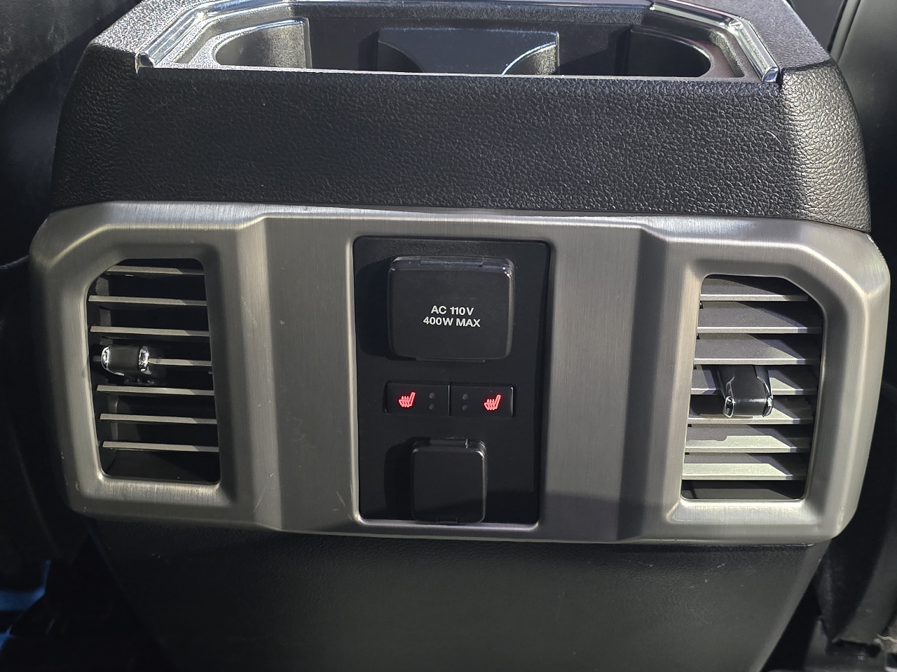 Ford F-150 4WD SuperCrew 145" Platinum 2015