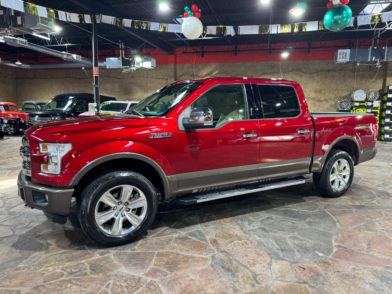 Ford F-150 4WD SuperCrew 145" Lariat 2016