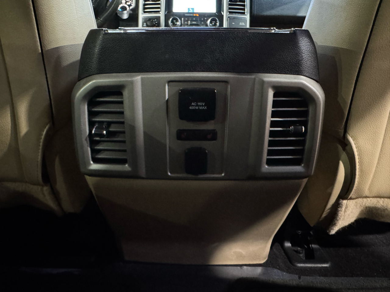 Ford F-150 4WD SuperCrew 145" Lariat 2016