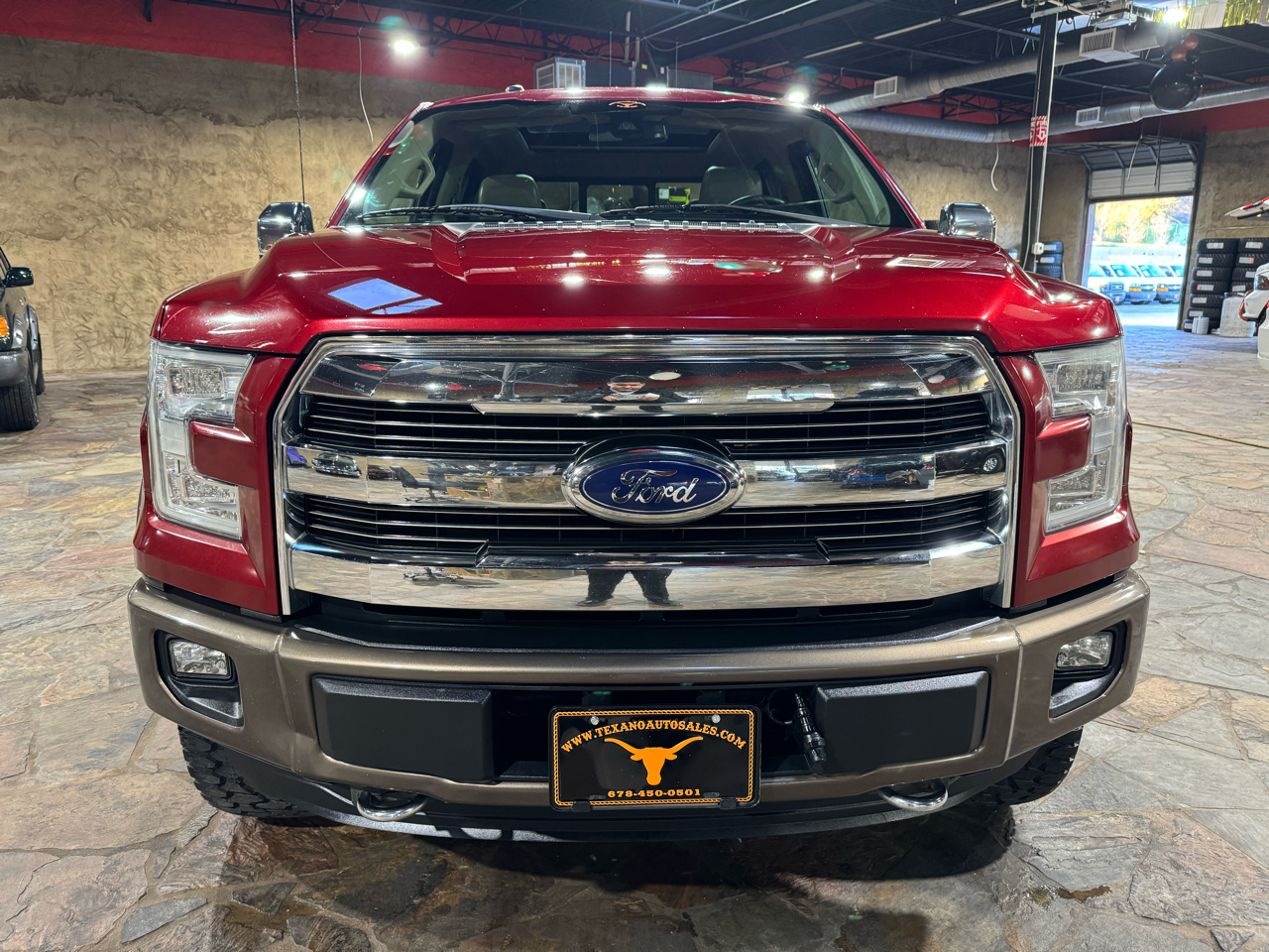 Ford F-150 4WD SuperCrew 145" Lariat 2015