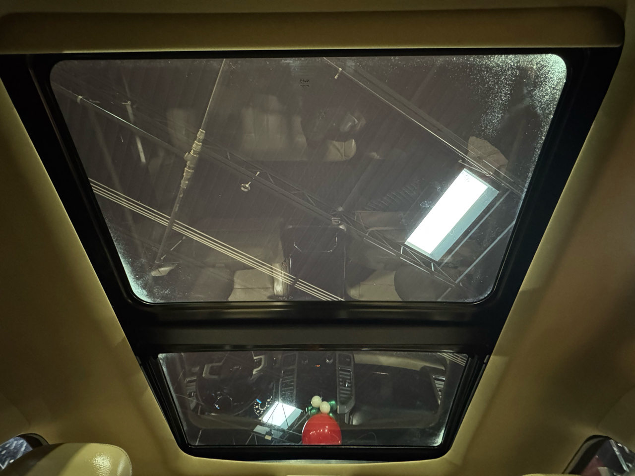 Ford F-150 4WD SuperCrew 145" Lariat 2015