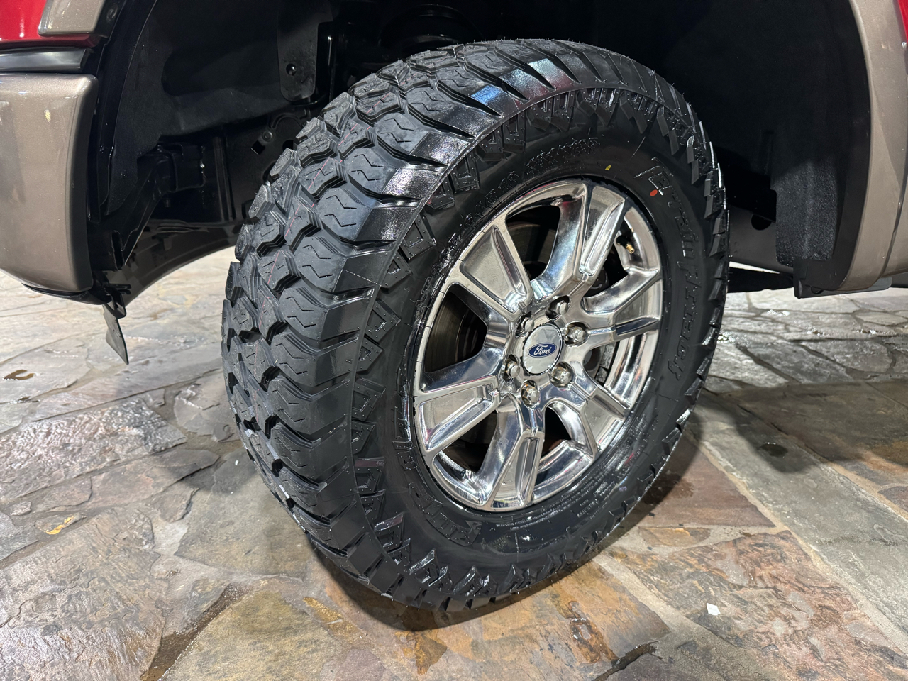 Ford F-150 4WD SuperCrew 145" Lariat 2015