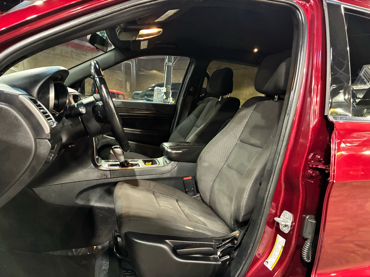 Jeep Grand Cherokee Laredo 4x2 *Ltd Avail* 2018