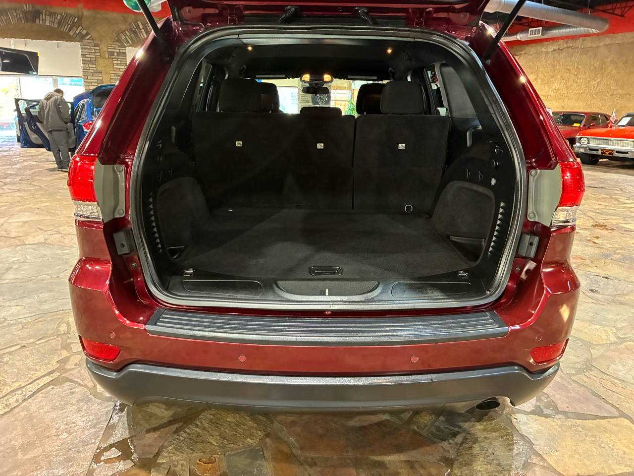 Jeep Grand Cherokee Laredo 4x2 *Ltd Avail* 2018