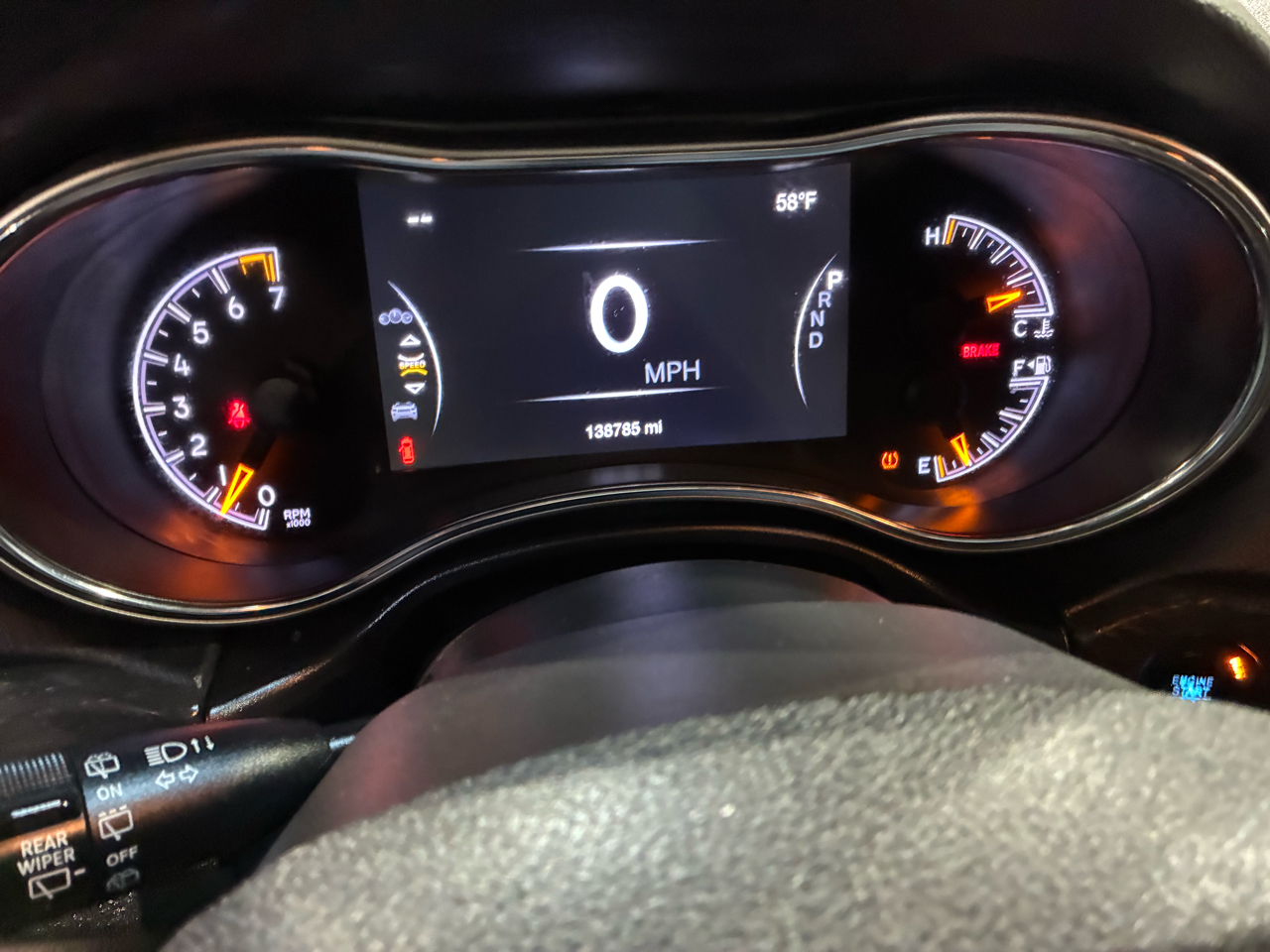 Jeep Grand Cherokee Laredo 4x2 *Ltd Avail* 2018