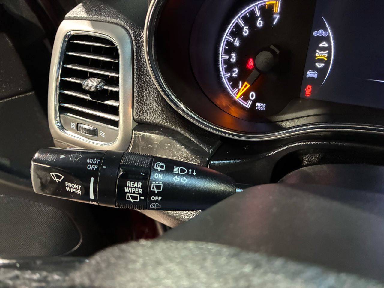 Jeep Grand Cherokee Laredo 4x2 *Ltd Avail* 2018