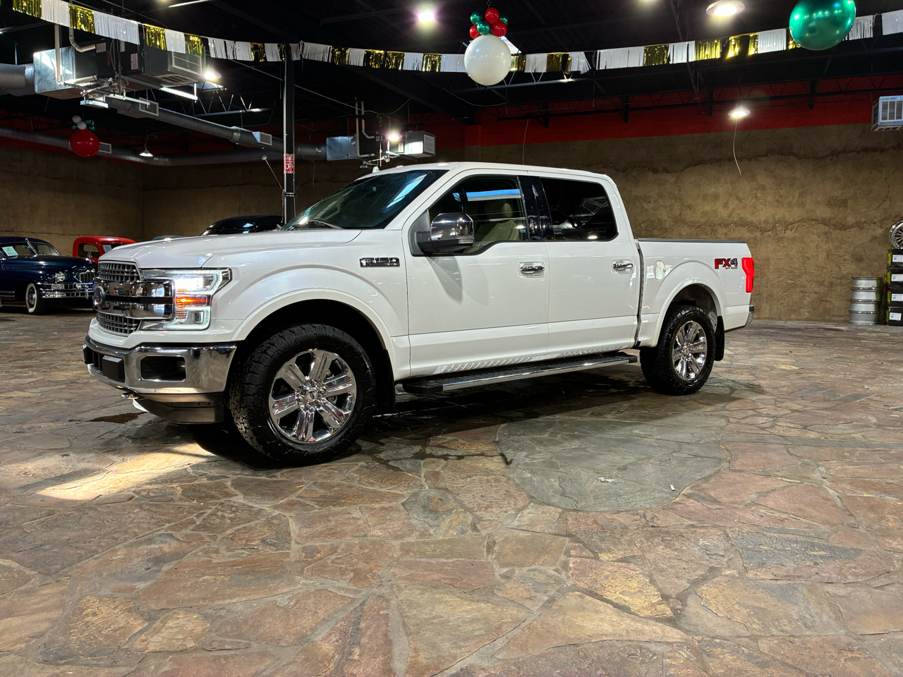 Ford F-150 4WD SuperCab 133" Lariat 2018
