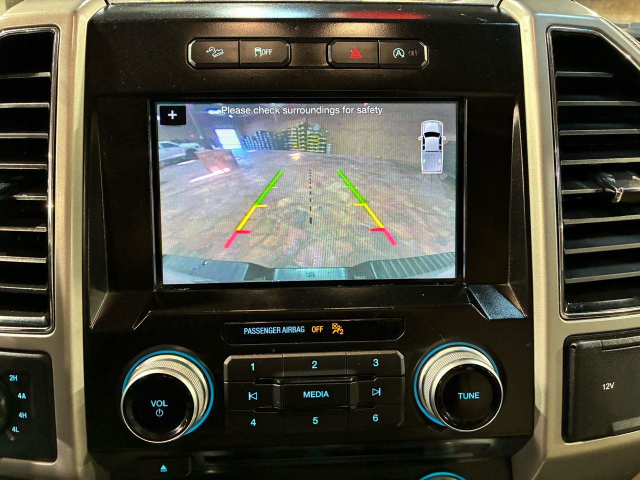 Ford F-150 4WD SuperCab 133" Lariat 2018