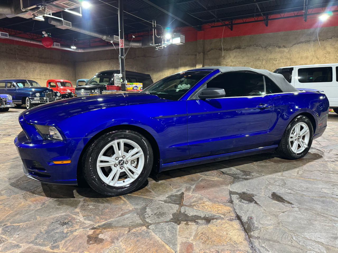 Ford Mustang 2dr Conv V6 2014