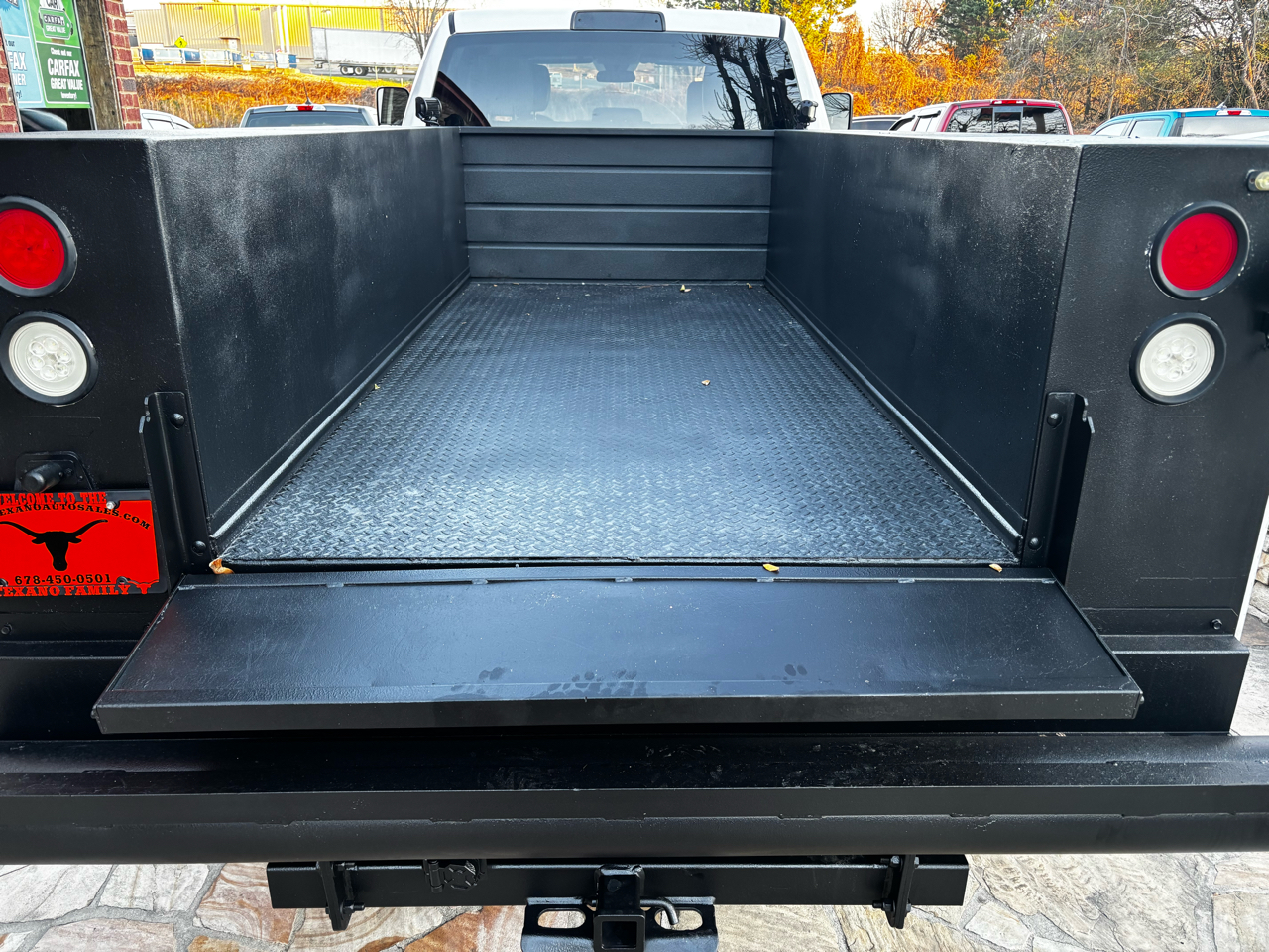 RAM 3500 Chassis Cab Tradesman 4WD Crew Cab 60" CA 172.4" WB 2017