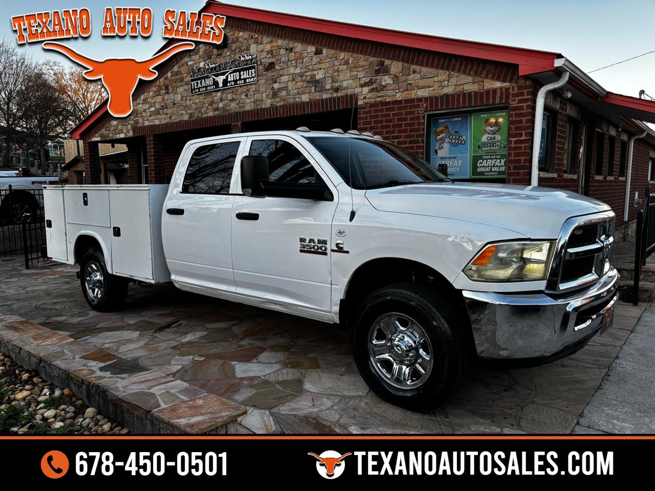 RAM 3500 Chassis Cab Tradesman 4WD Crew Cab 60" CA 172.4" WB 2017