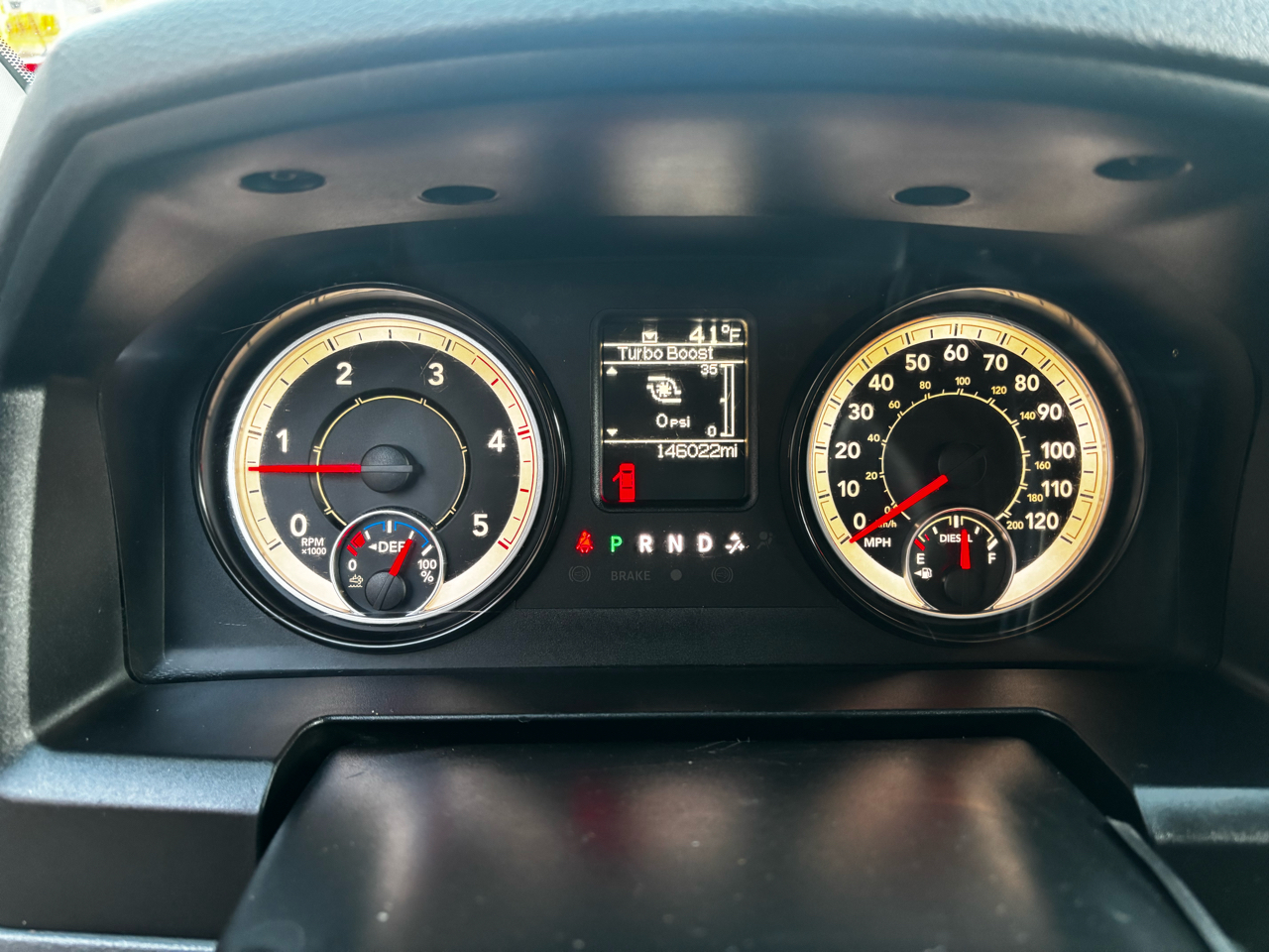 RAM 3500 Chassis Cab Tradesman 4WD Crew Cab 60" CA 172.4" WB 2017