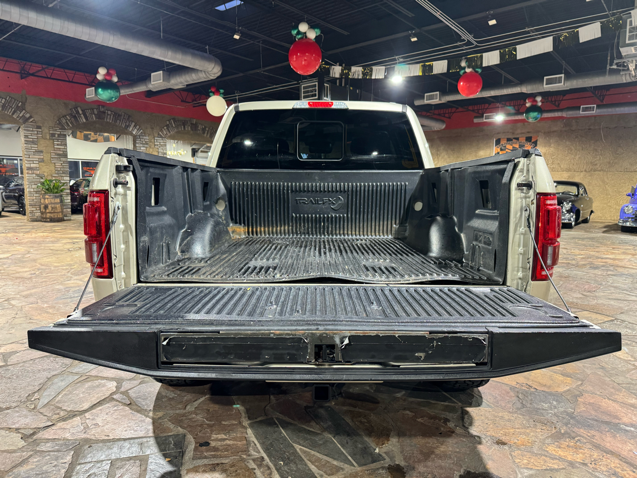 Ford F-150 Lariat 4WD SuperCrew 5.5' Box 2017