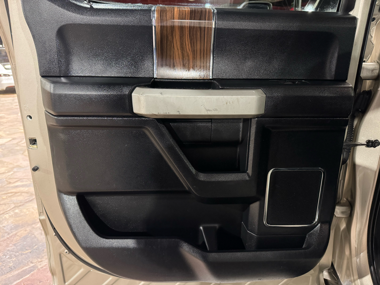 Ford F-150 Lariat 4WD SuperCrew 5.5' Box 2017