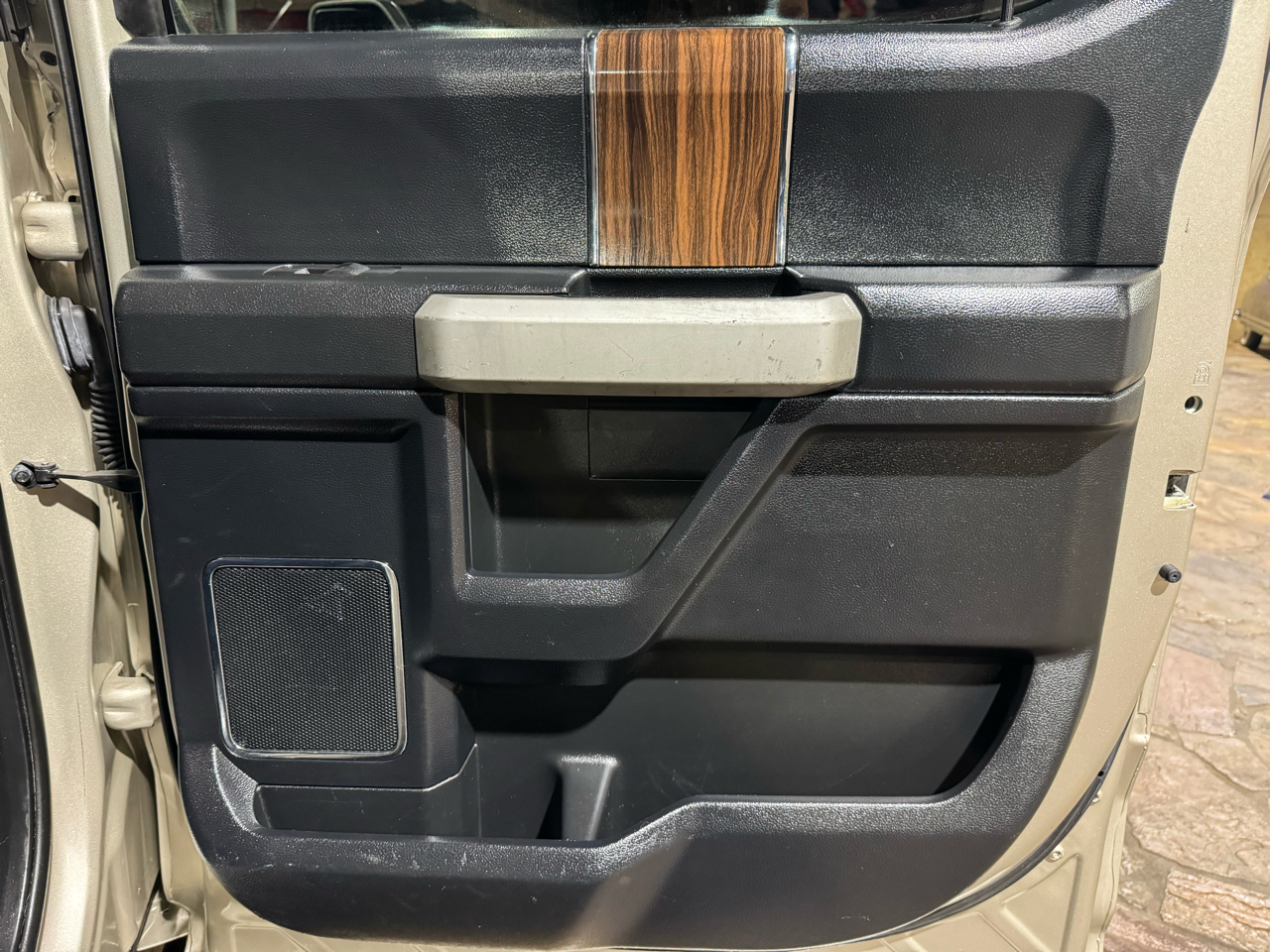 Ford F-150 Lariat 4WD SuperCrew 5.5' Box 2017