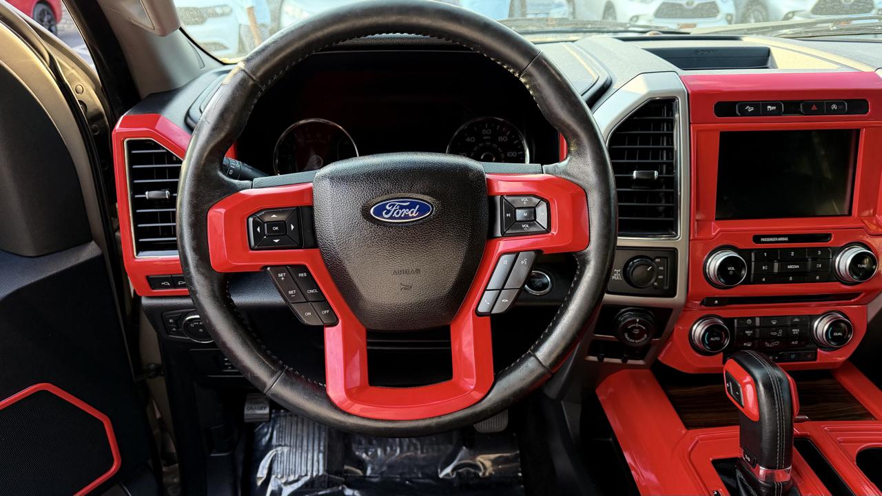 Ford F-150 Lariat 4WD SuperCrew 5.5' Box 2017