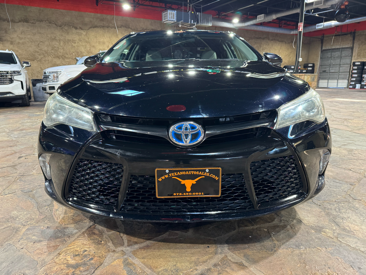 Toyota Camry 4dr Sdn I4 Auto XLE (Natl) 2015