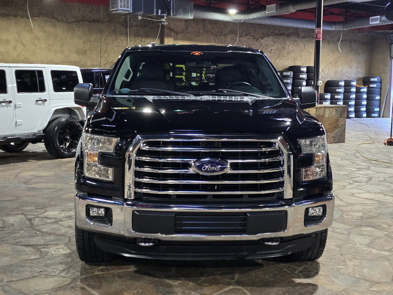 Ford F-150 4WD SuperCab 145" XLT 2016