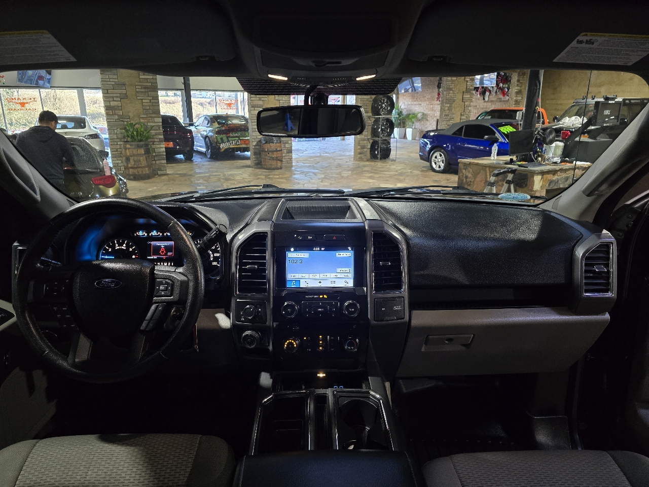 Ford F-150 4WD SuperCab 145" XLT 2016