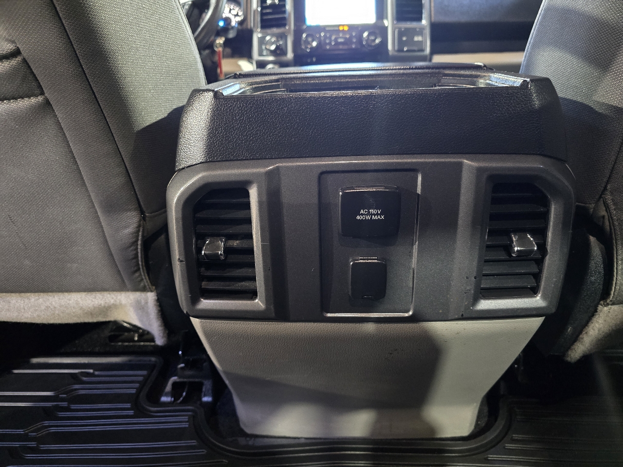 Ford F-150 4WD SuperCab 145" XLT 2016