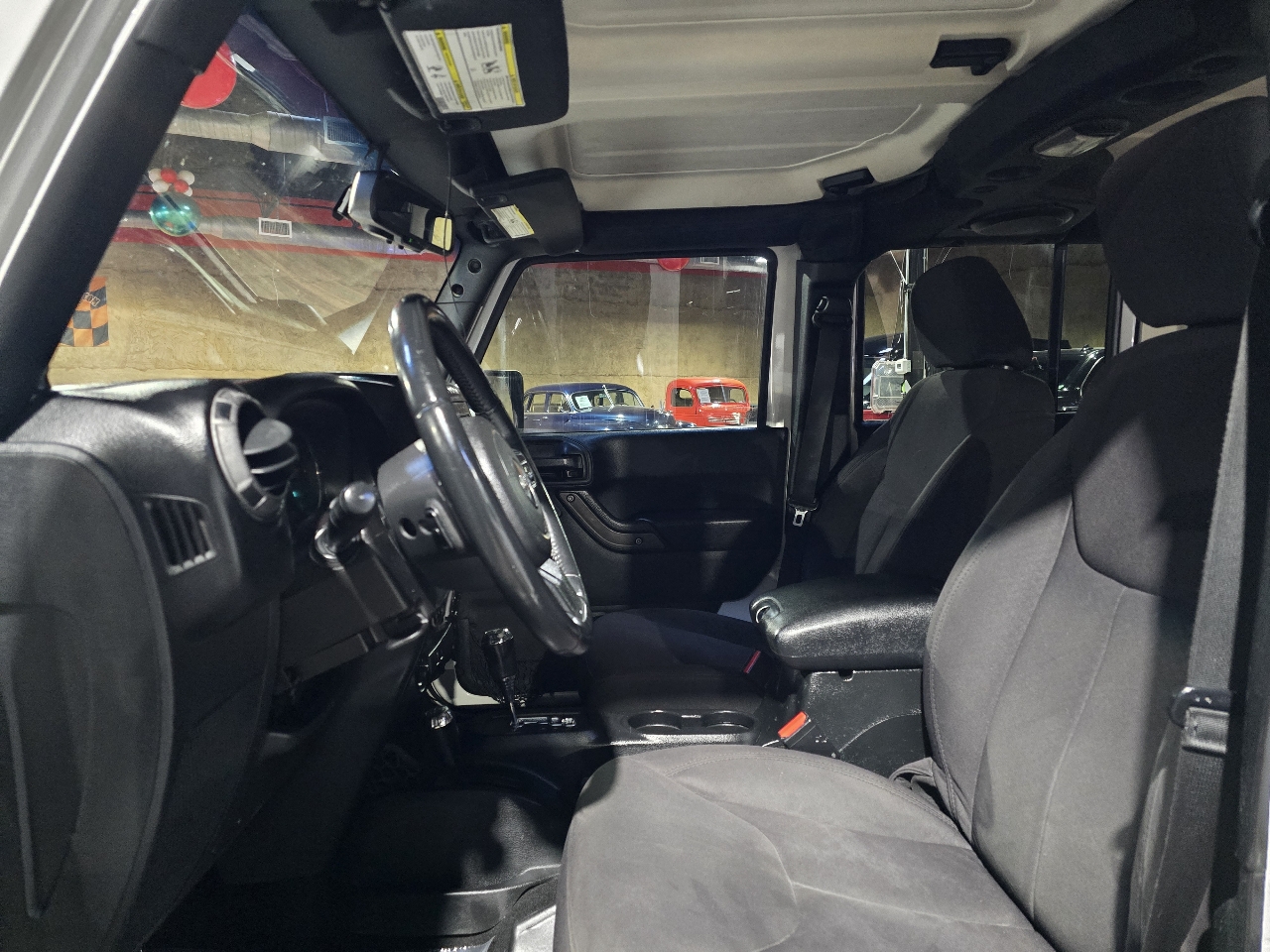 Jeep Wrangler Unlimited 4WD 4dr Sport 2014