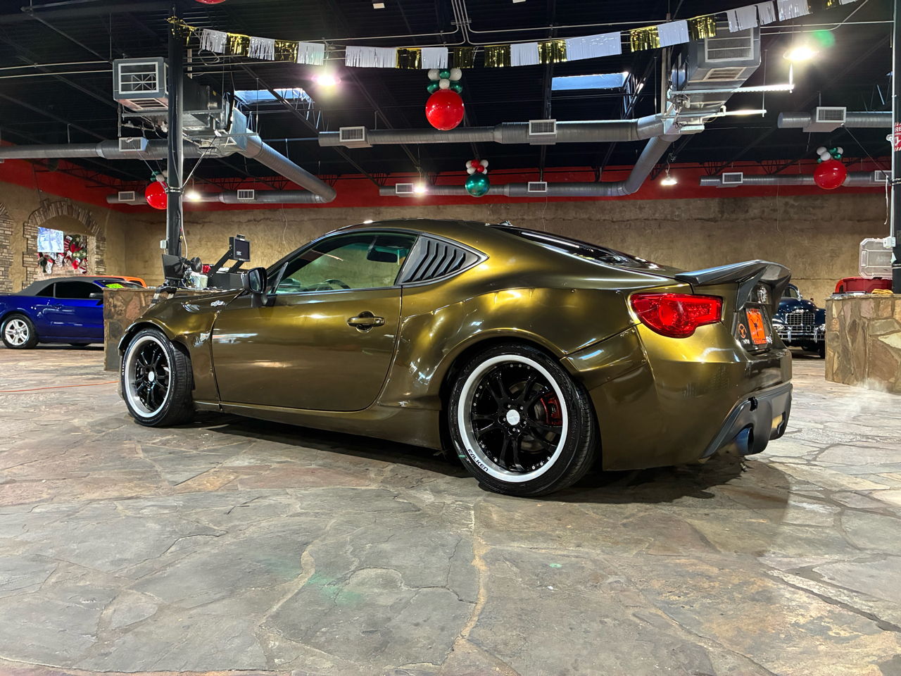 Scion FR-S 2dr Cpe Man (Natl) 2013