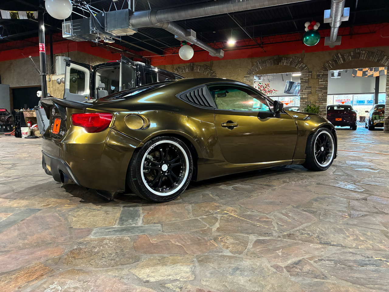 Scion FR-S 2dr Cpe Man (Natl) 2013
