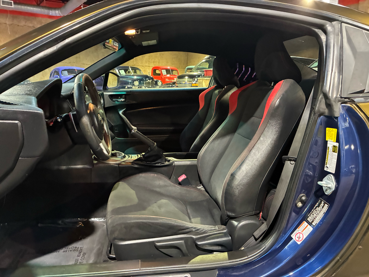 Scion FR-S 2dr Cpe Man (Natl) 2013