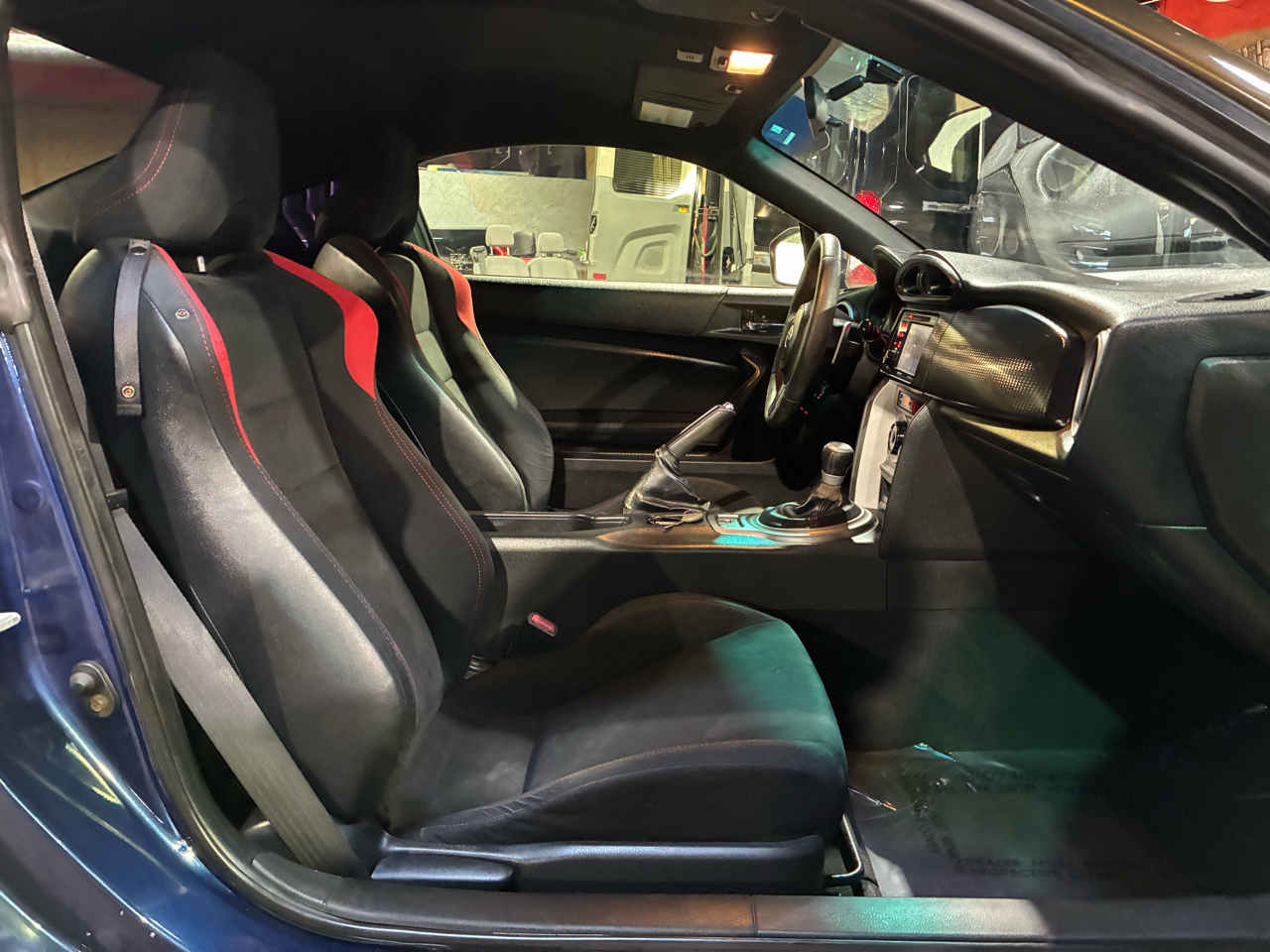 Scion FR-S 2dr Cpe Man (Natl) 2013