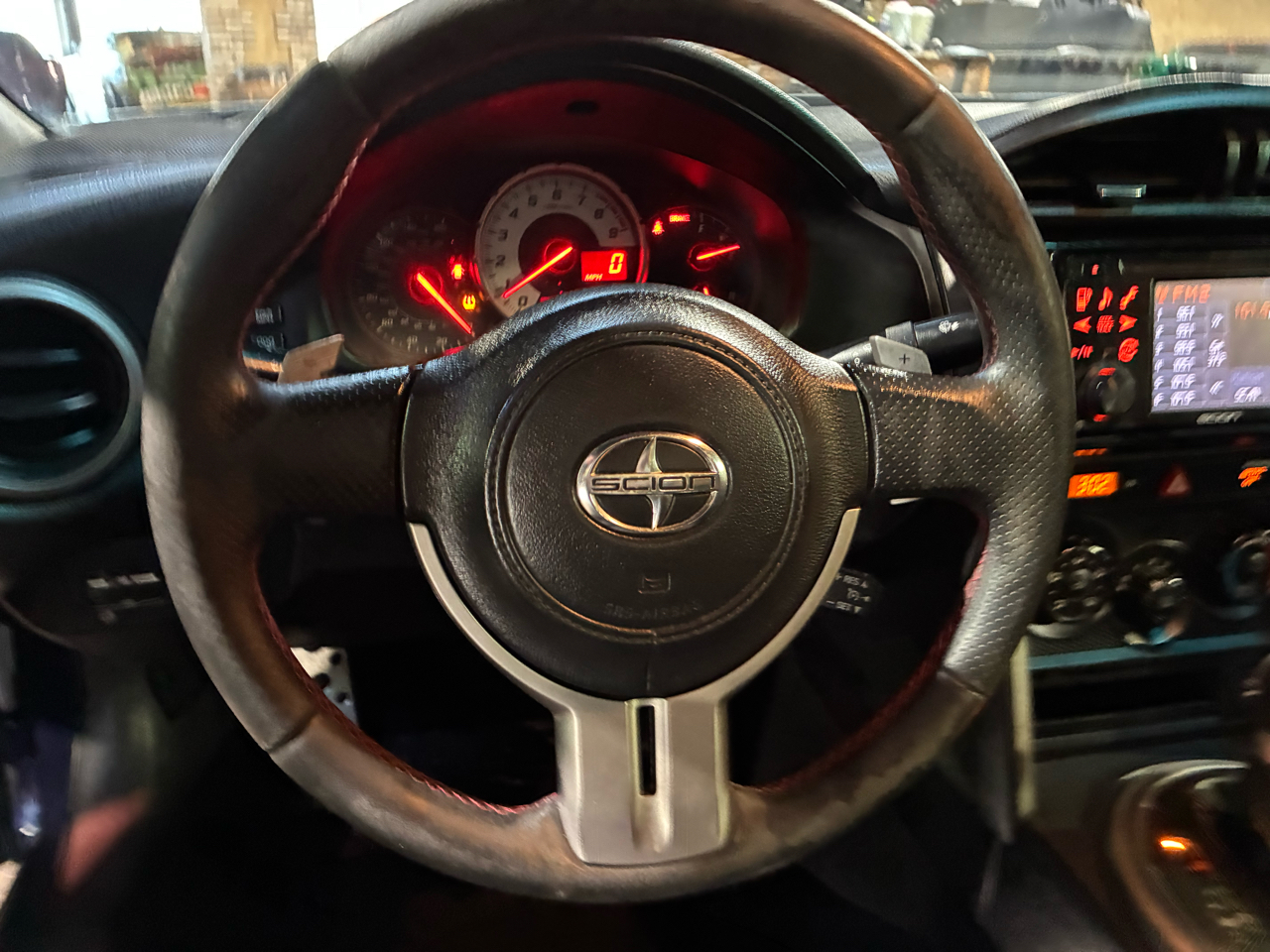 Scion FR-S 2dr Cpe Man (Natl) 2013