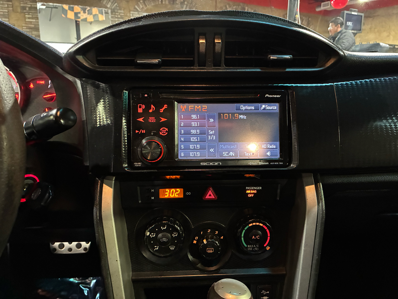 Scion FR-S 2dr Cpe Man (Natl) 2013