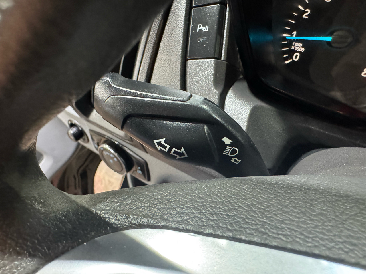 Ford Transit Passenger Wagon T-350 148" Med Roof XLT Sliding RH Dr 2018