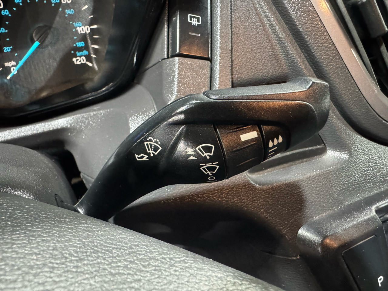 Ford Transit Passenger Wagon T-350 148" Med Roof XLT Sliding RH Dr 2018