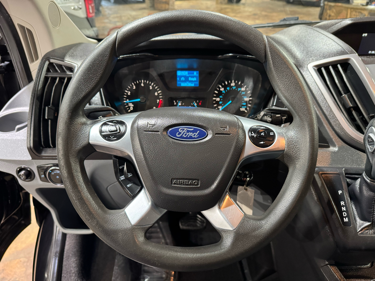 Ford Transit Passenger Wagon T-350 148" Med Roof XLT Sliding RH Dr 2018