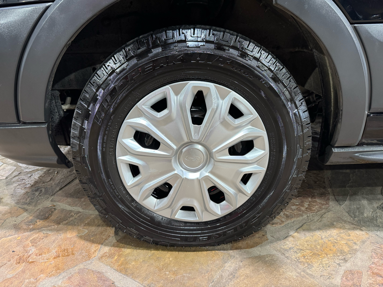 Ford Transit Passenger Wagon T-350 148" Med Roof XLT Sliding RH Dr 2018