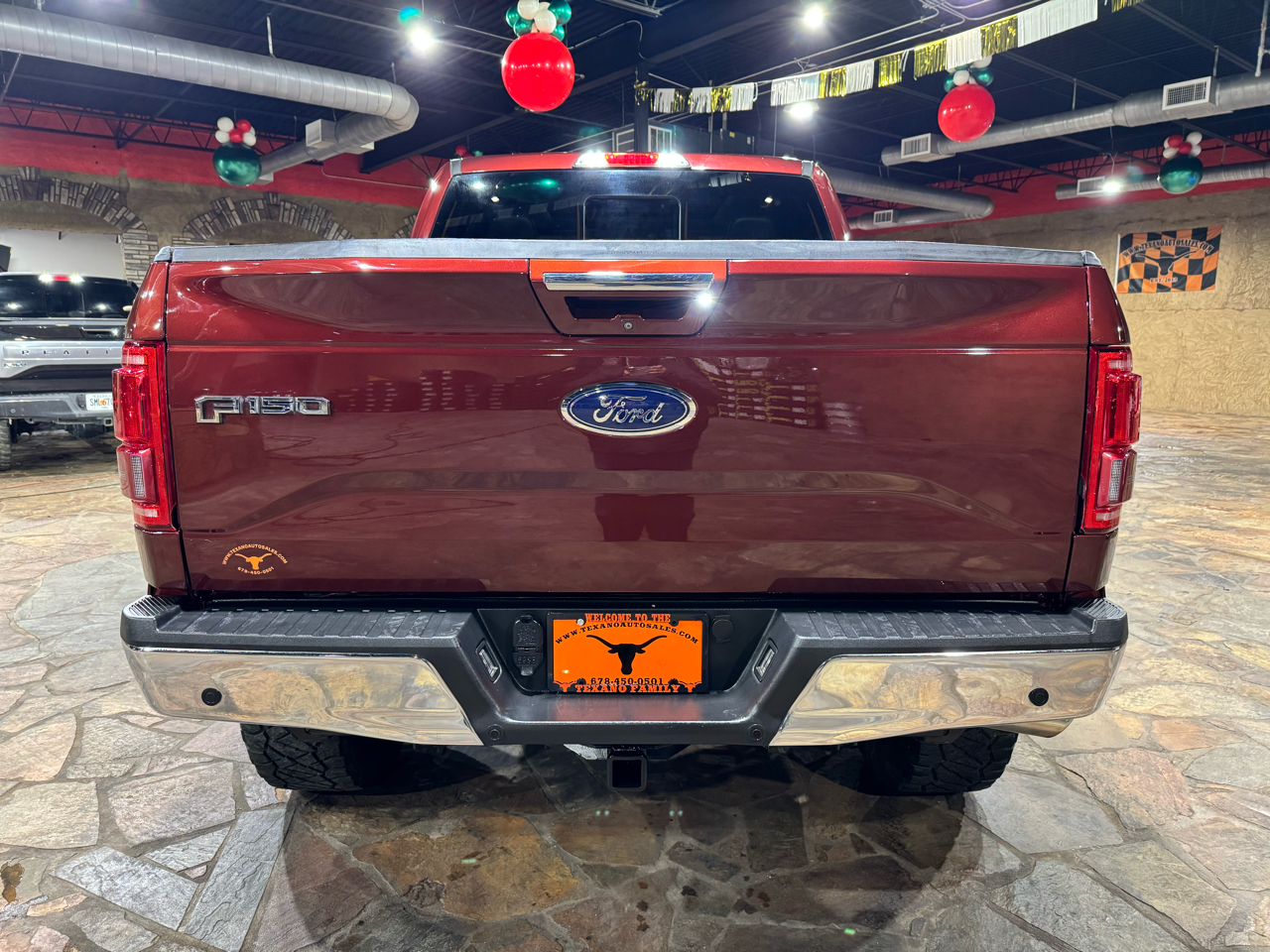 Ford F-150 4WD SuperCrew 145" Lariat 2016