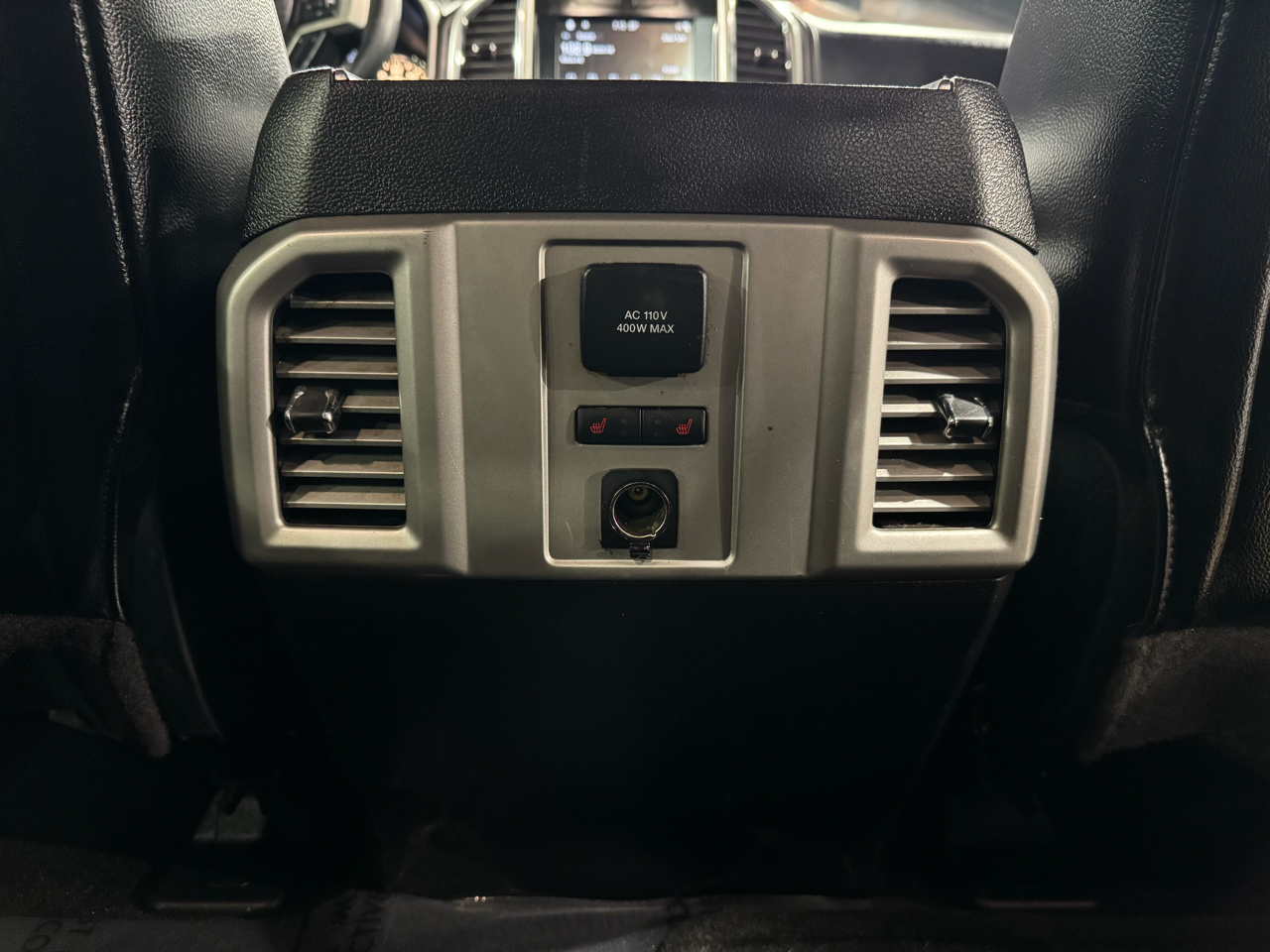 Ford F-150 4WD SuperCrew 145" Lariat 2016