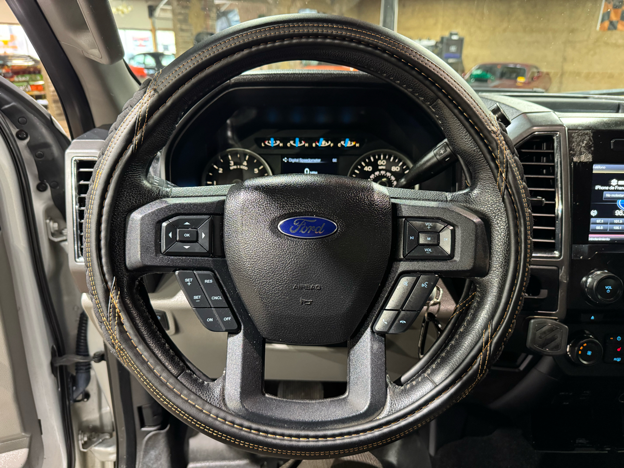 Ford F-150 2WD Supercab 133" XLT 2015