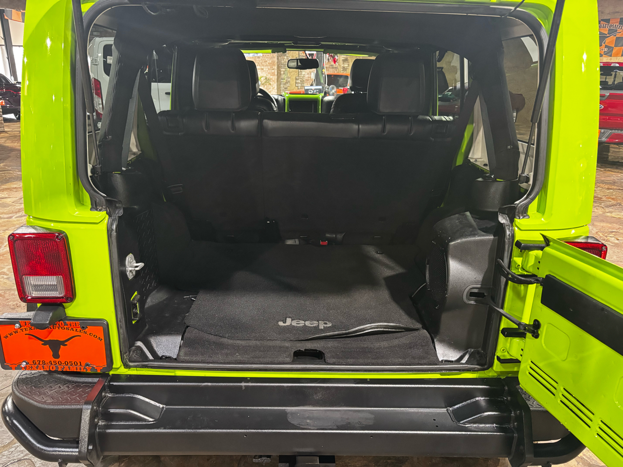 Jeep Wrangler Unlimited 4WD 4dr Moab *Ltd Avail* 2013