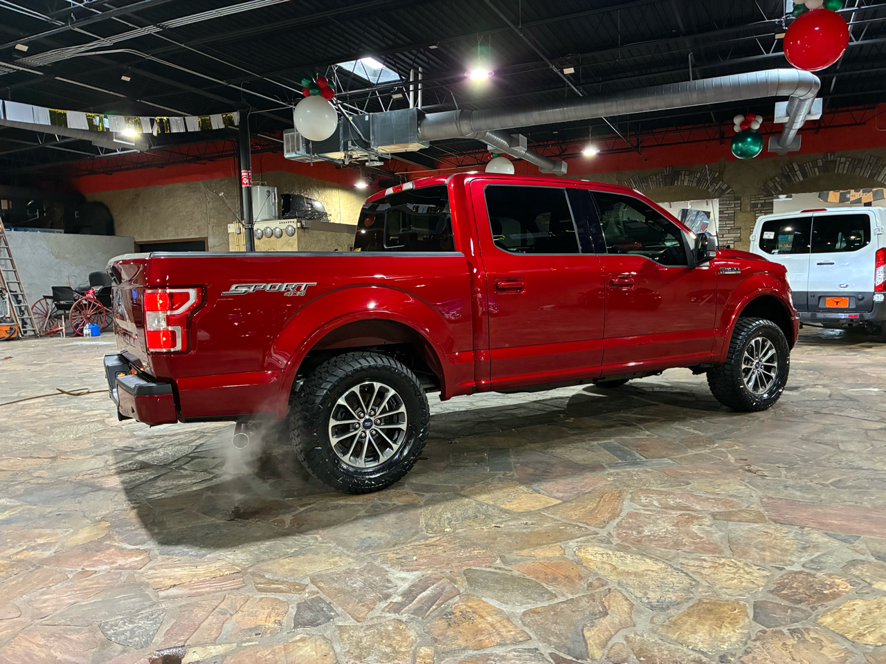 Ford F-150 4WD SuperCab 145" XLT 2018
