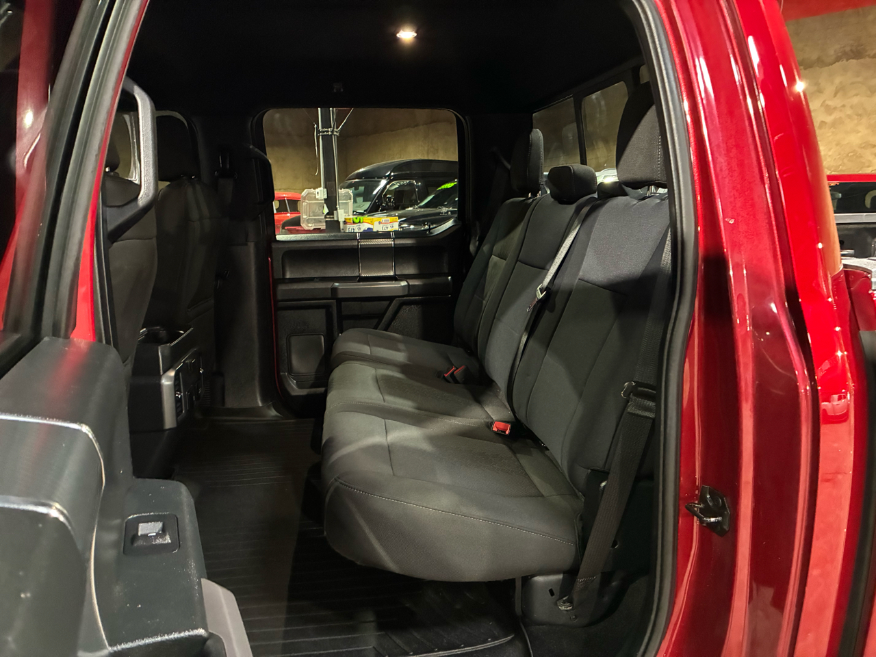 Ford F-150 4WD SuperCab 145" XLT 2018