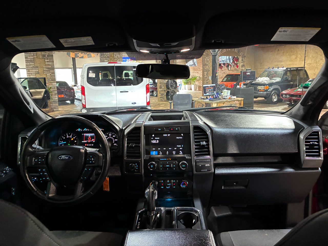 Ford F-150 4WD SuperCab 145" XLT 2018