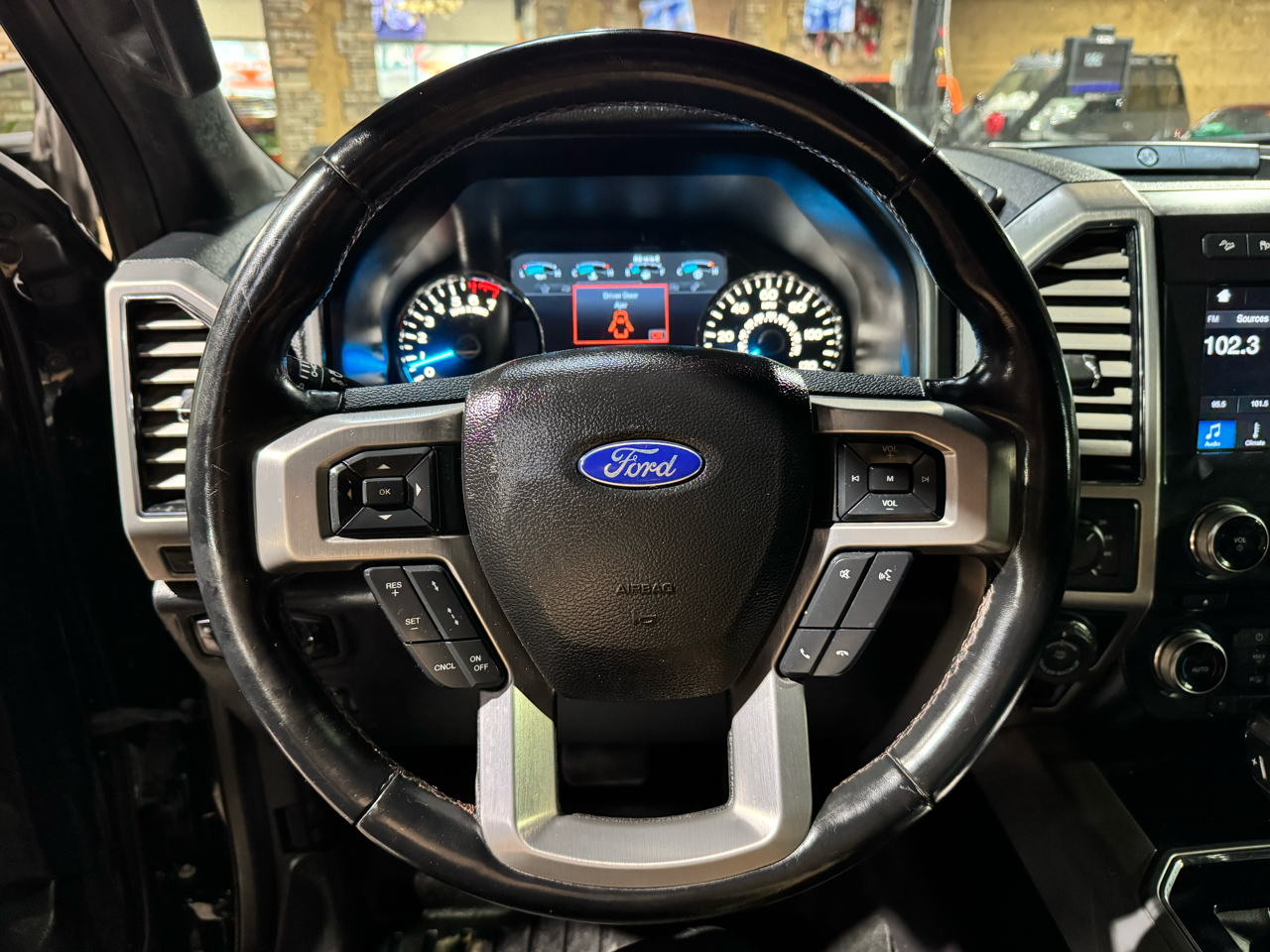 Ford F-150 Platinum 4WD SuperCrew 5.5' Box 2018